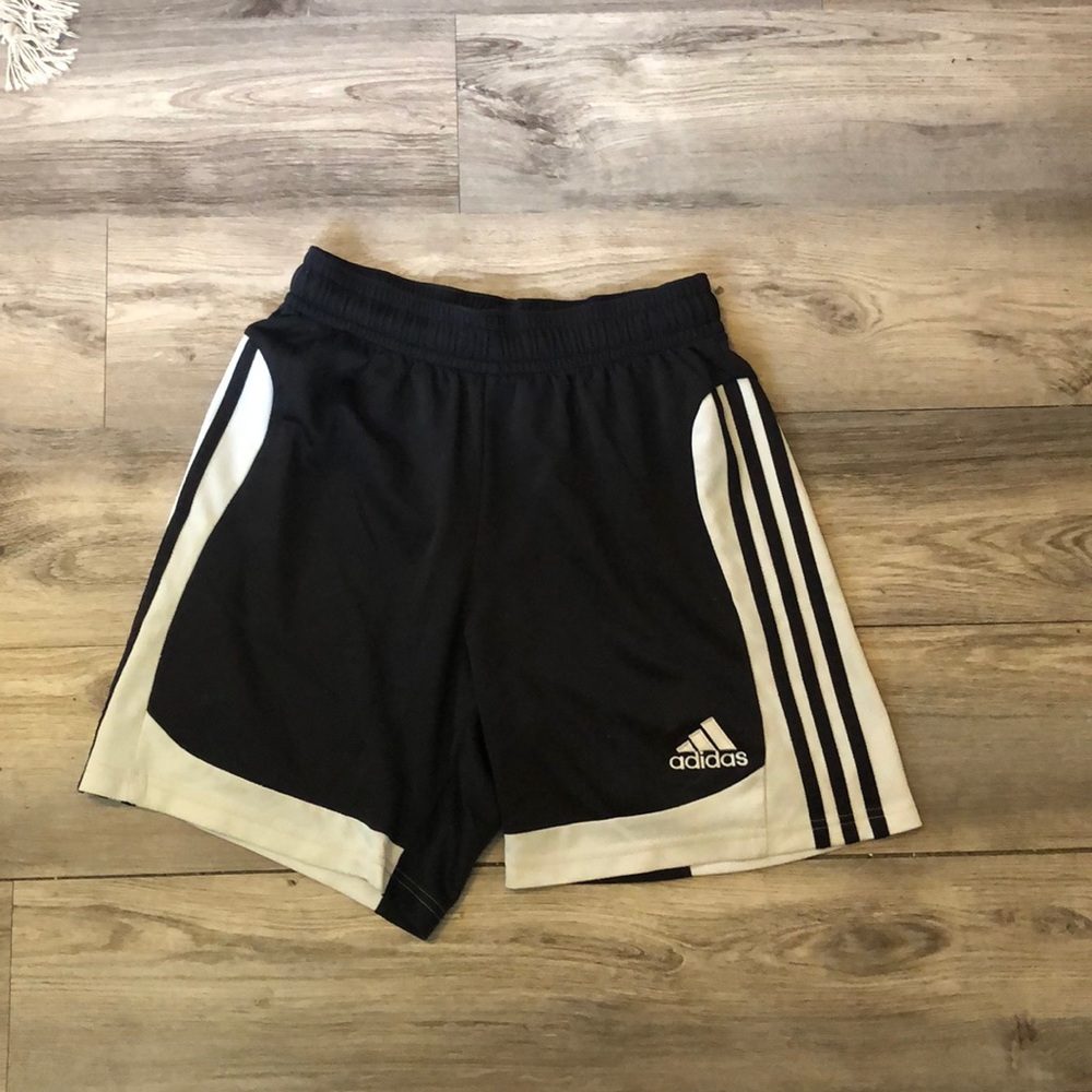 Vintage adidas shorts